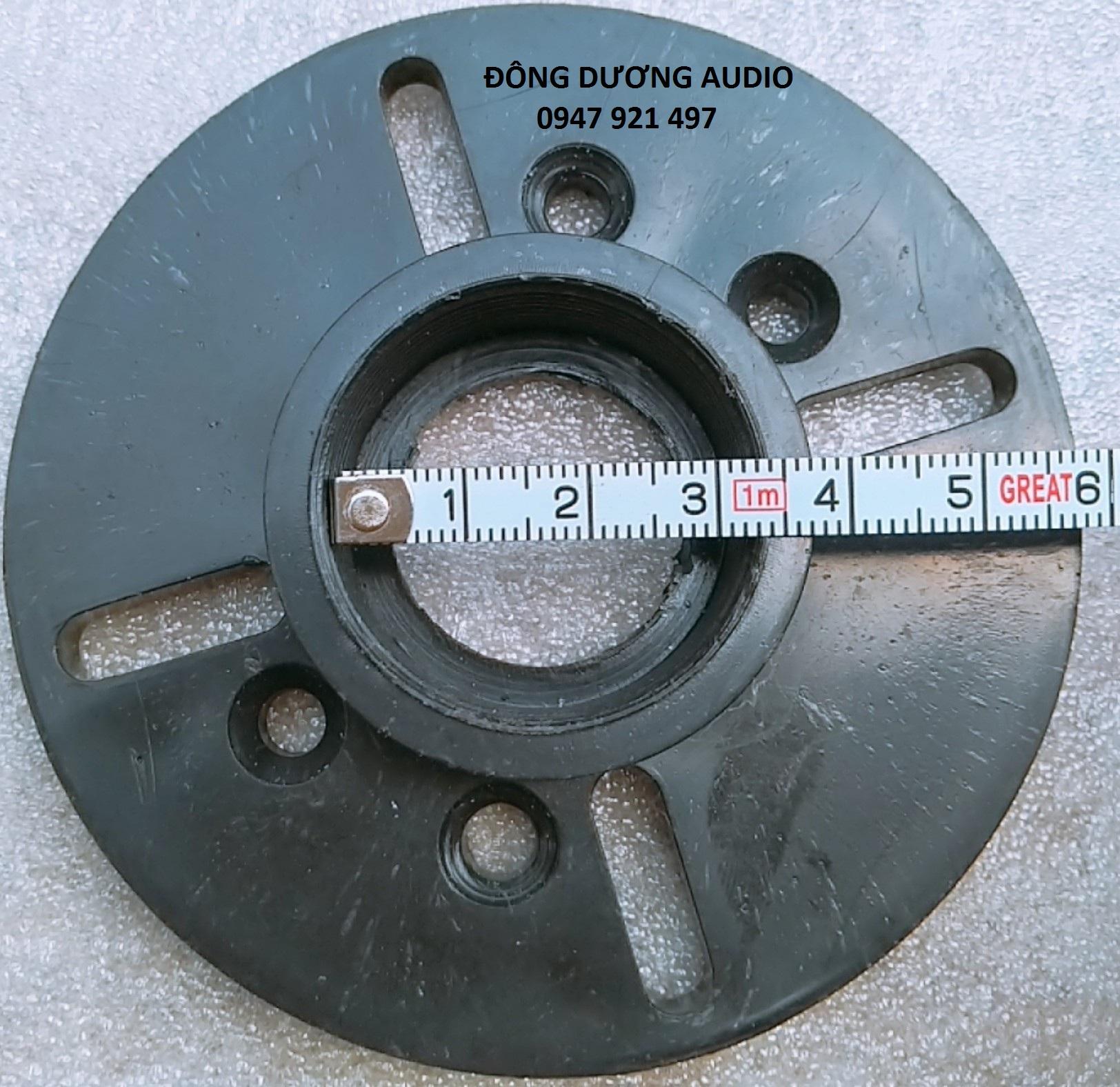 MỘT CÁI MẶT BÍCH REN TRONG CHO HỌNG 450 - CHUYỂN SANG REN XOÁY