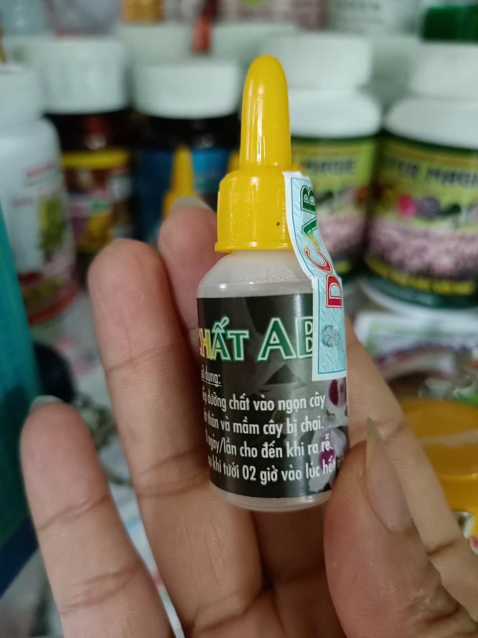 Dưỡng chất AB chăm sóc hoa lan