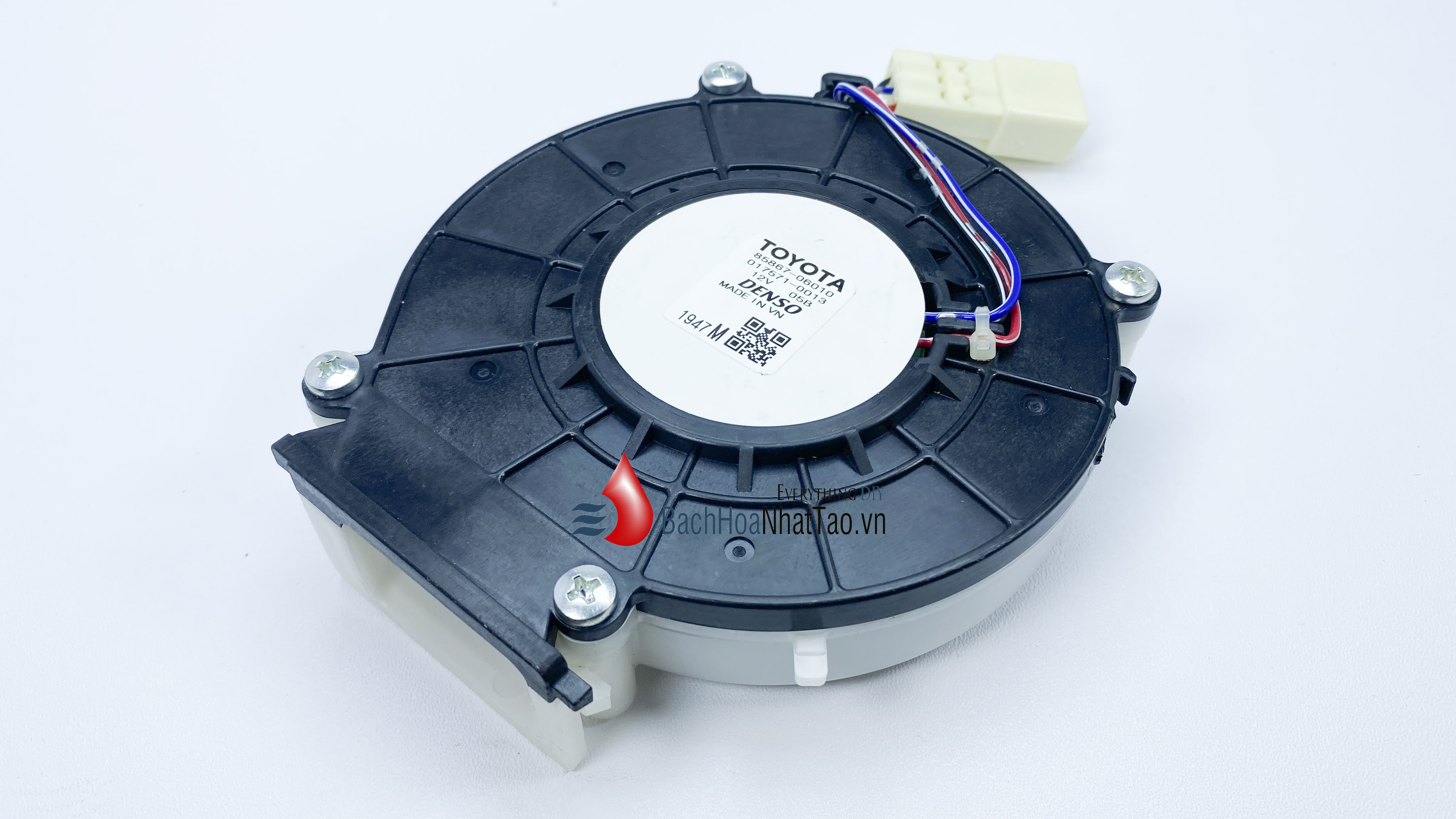 Quạt toyota denso 12v bldc