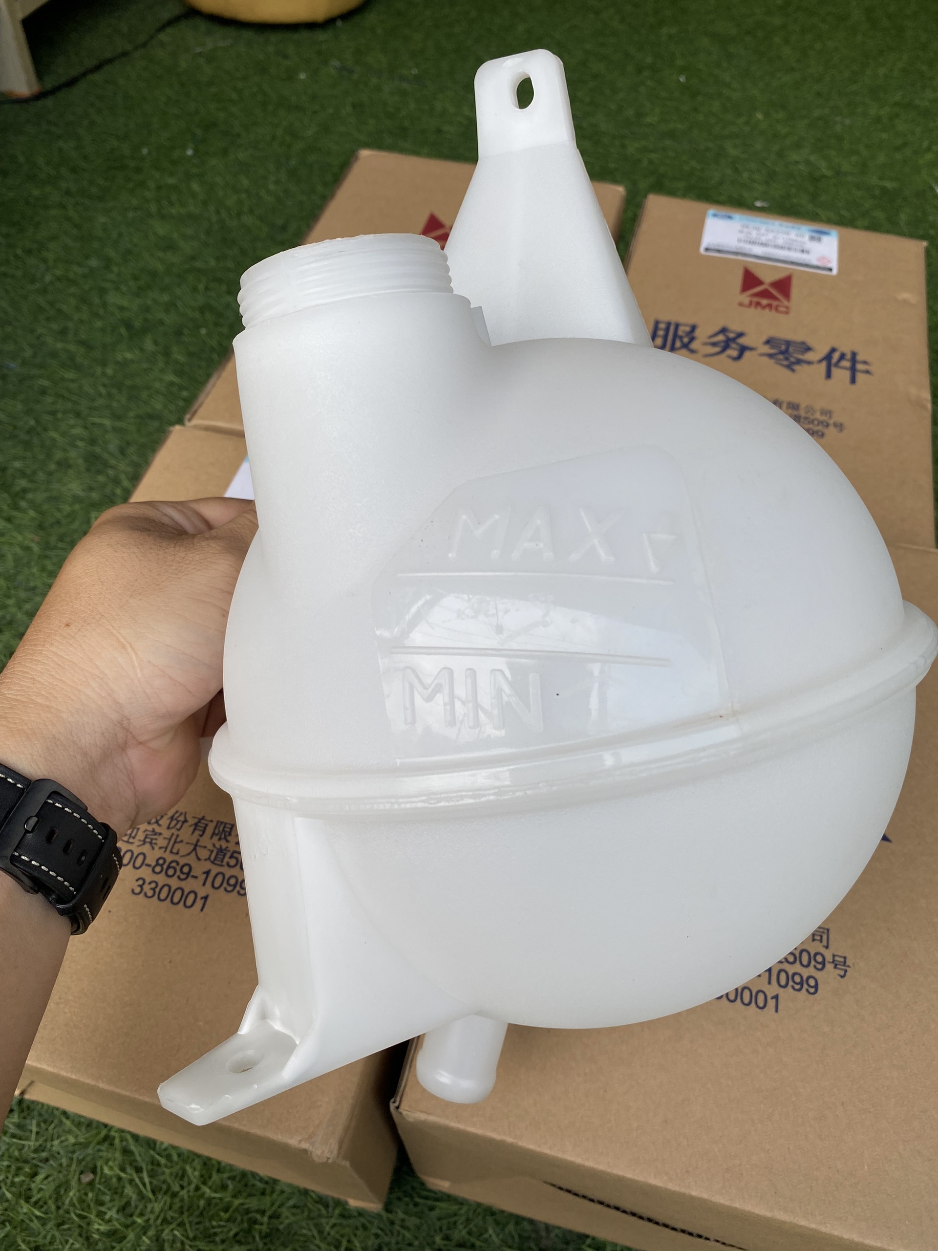 BÌNH NƯỚC PHỤ FORD TRANSIT CHÍNH HÃNG JMC