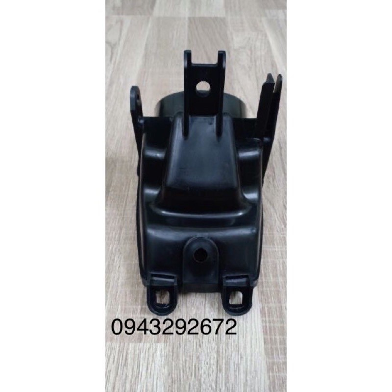Nhựa đuôi trong xe Dream Honda (80101GBGB20)