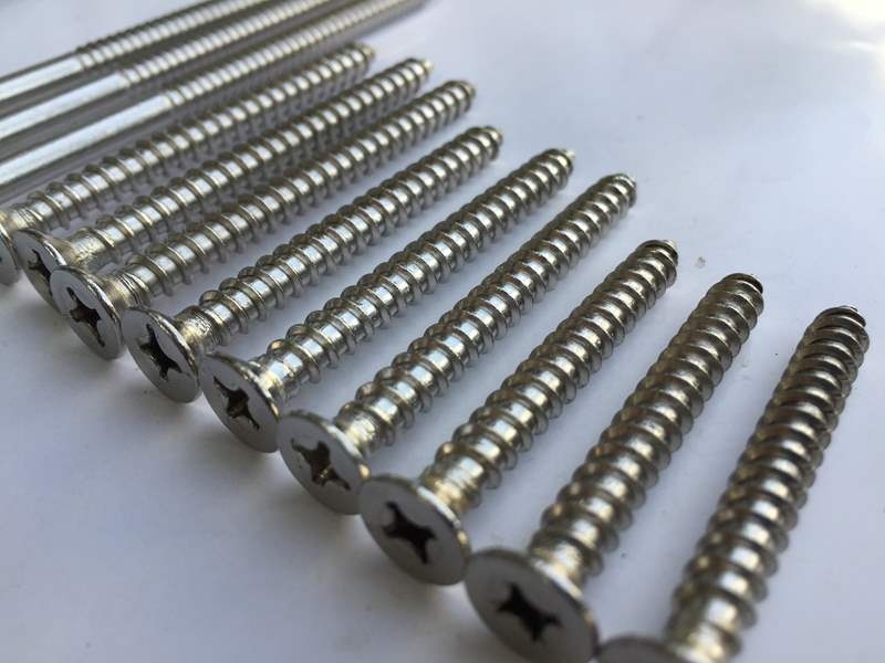 100g vít chìm inox bắt gỗ hoặc tắc kê nhựa