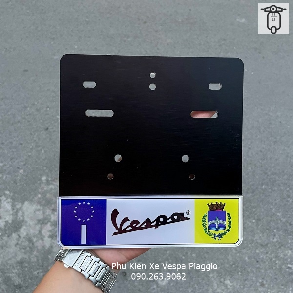 Đế biển số vespa