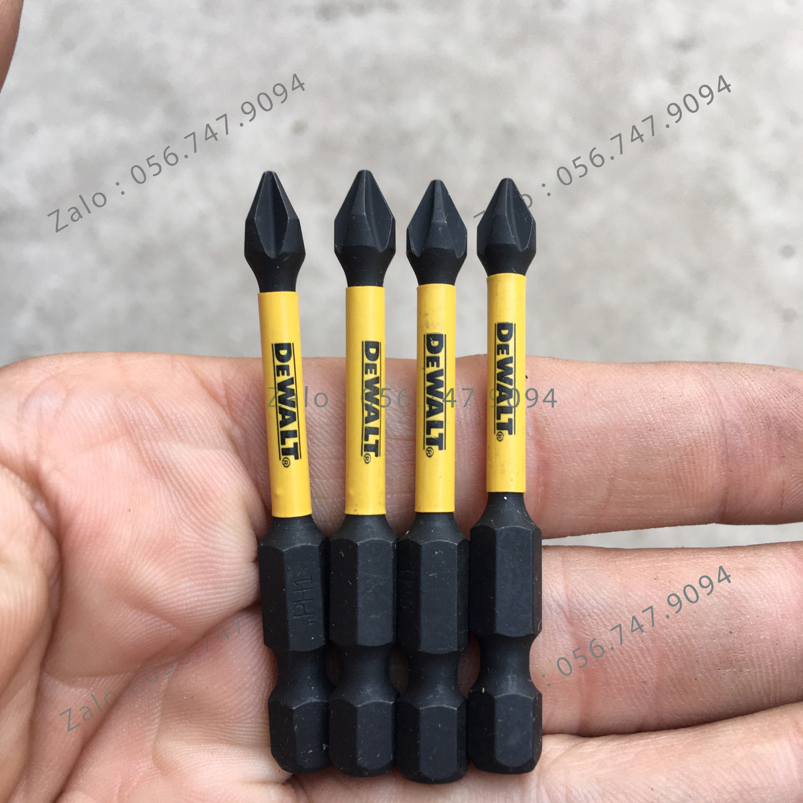 [1 Cái]Mũi Vít Bake DEWALT PH2 Dài 5.8cm Màu Đen