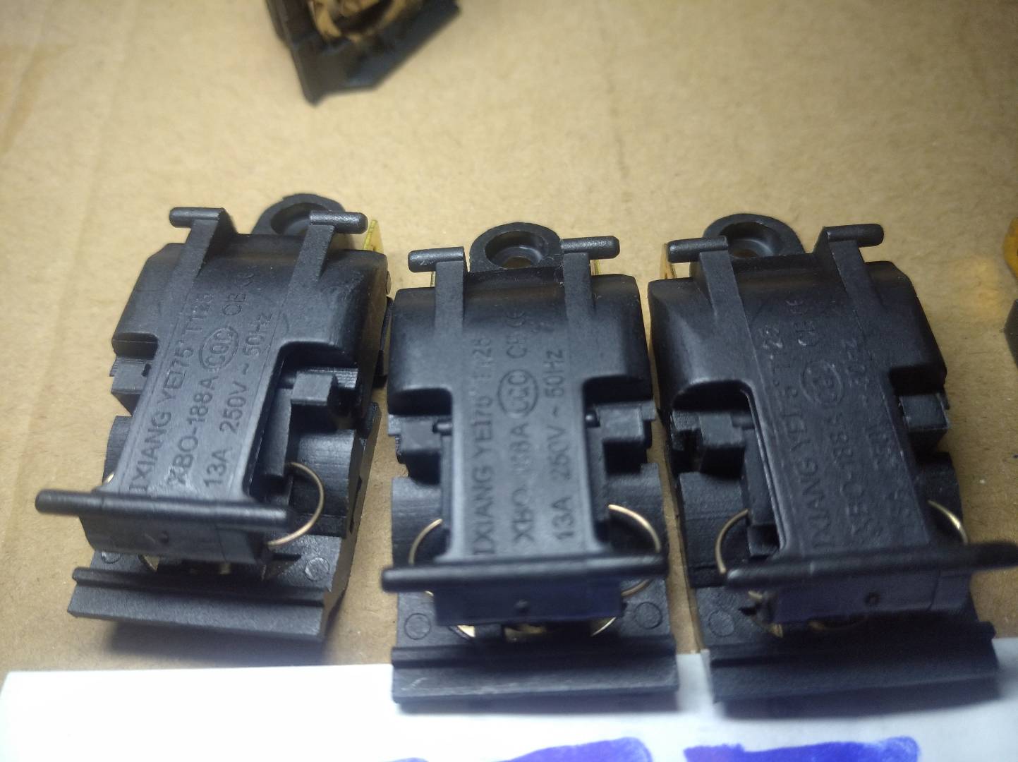 10 công tắc ấm siêu tốc 16A (PHI) chuyên cung cấp sỉ