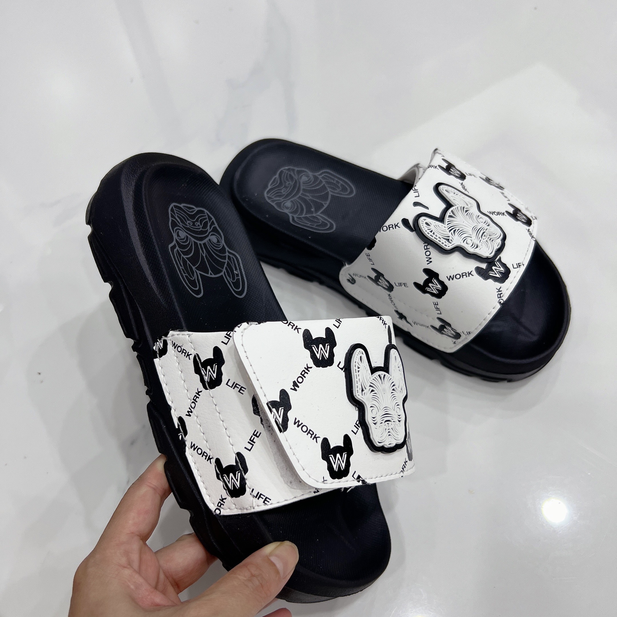 Dép life work cún bulldog Unisex -mới nhất 2024