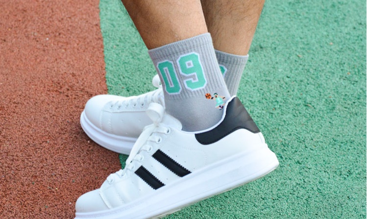 Tất cổ cao logo Jordan số 23.