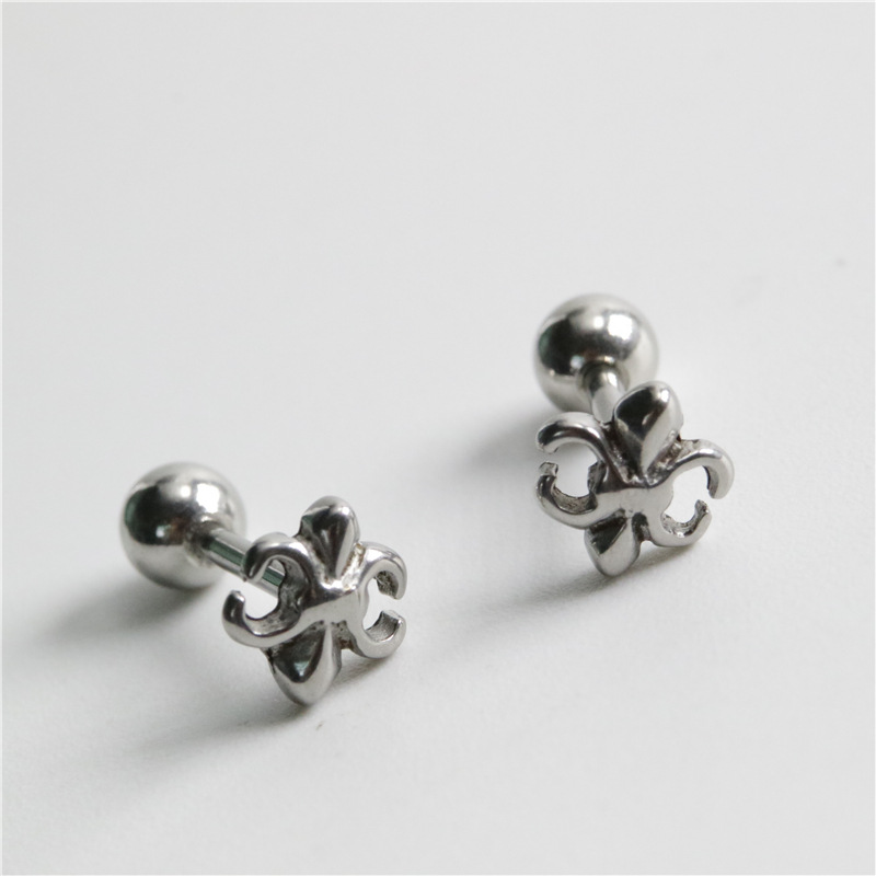 [Ảnh Thật] Bông tai Chrome Heart Anchor bạc có bảo hành.