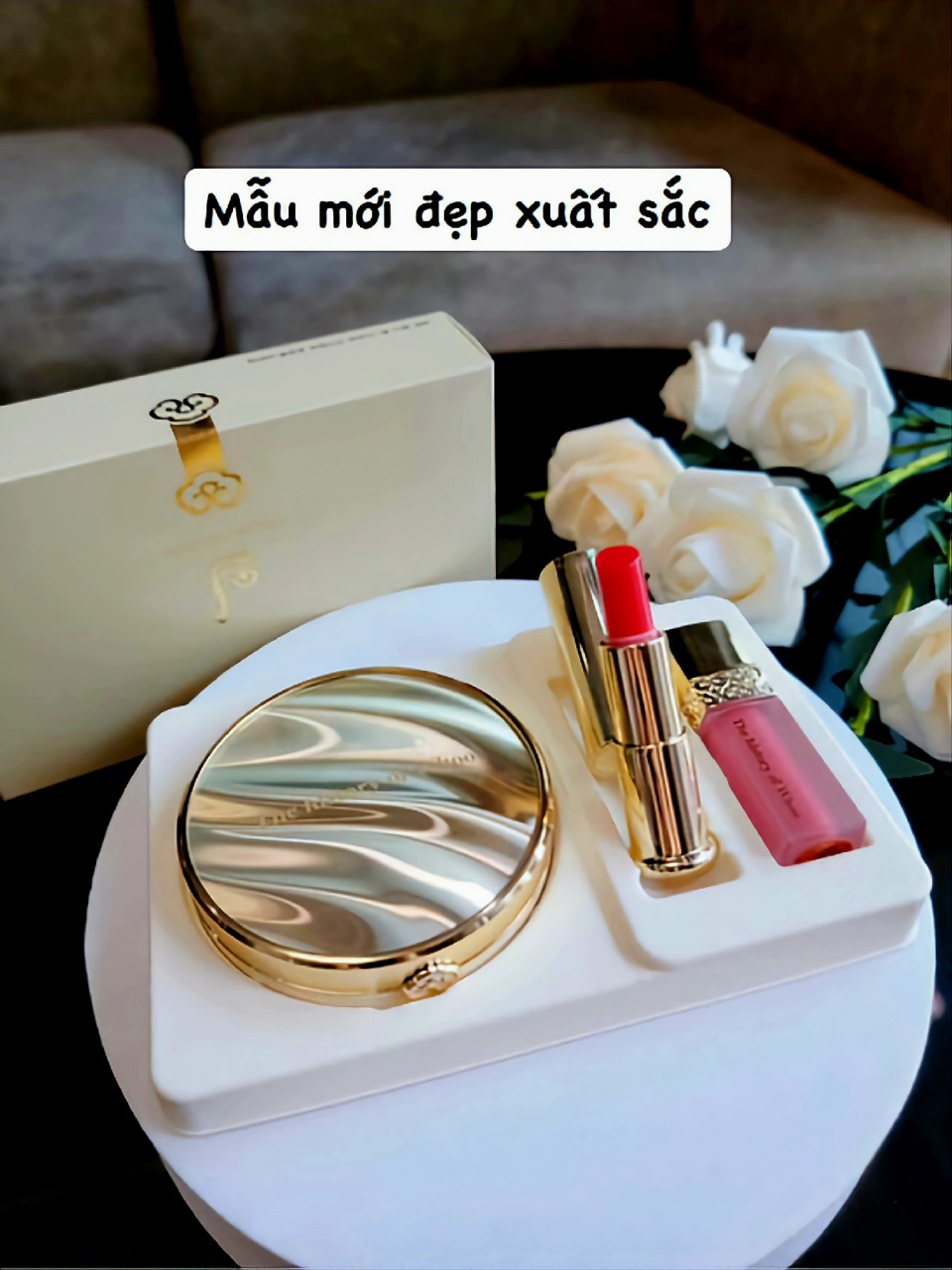 Phấn phủ Whoo vàng Hàn Quốc tặng 2 son