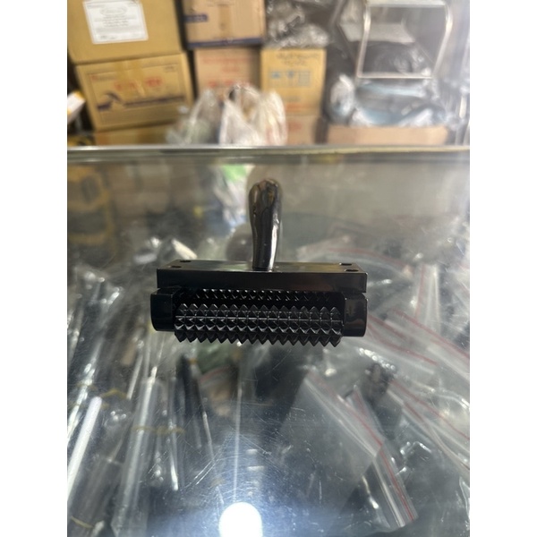 Dụng cụ diện chẩn - Lăn 3 trục