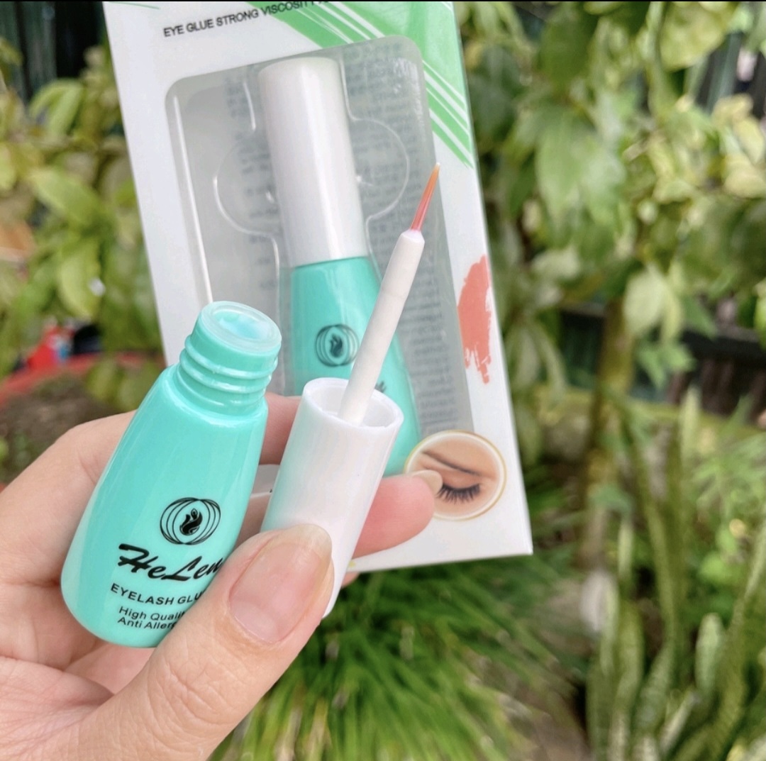 KEO DÁN MI GIẢ HELEN SIÊU CHẮC 6D EYELASH GLUE 15ML