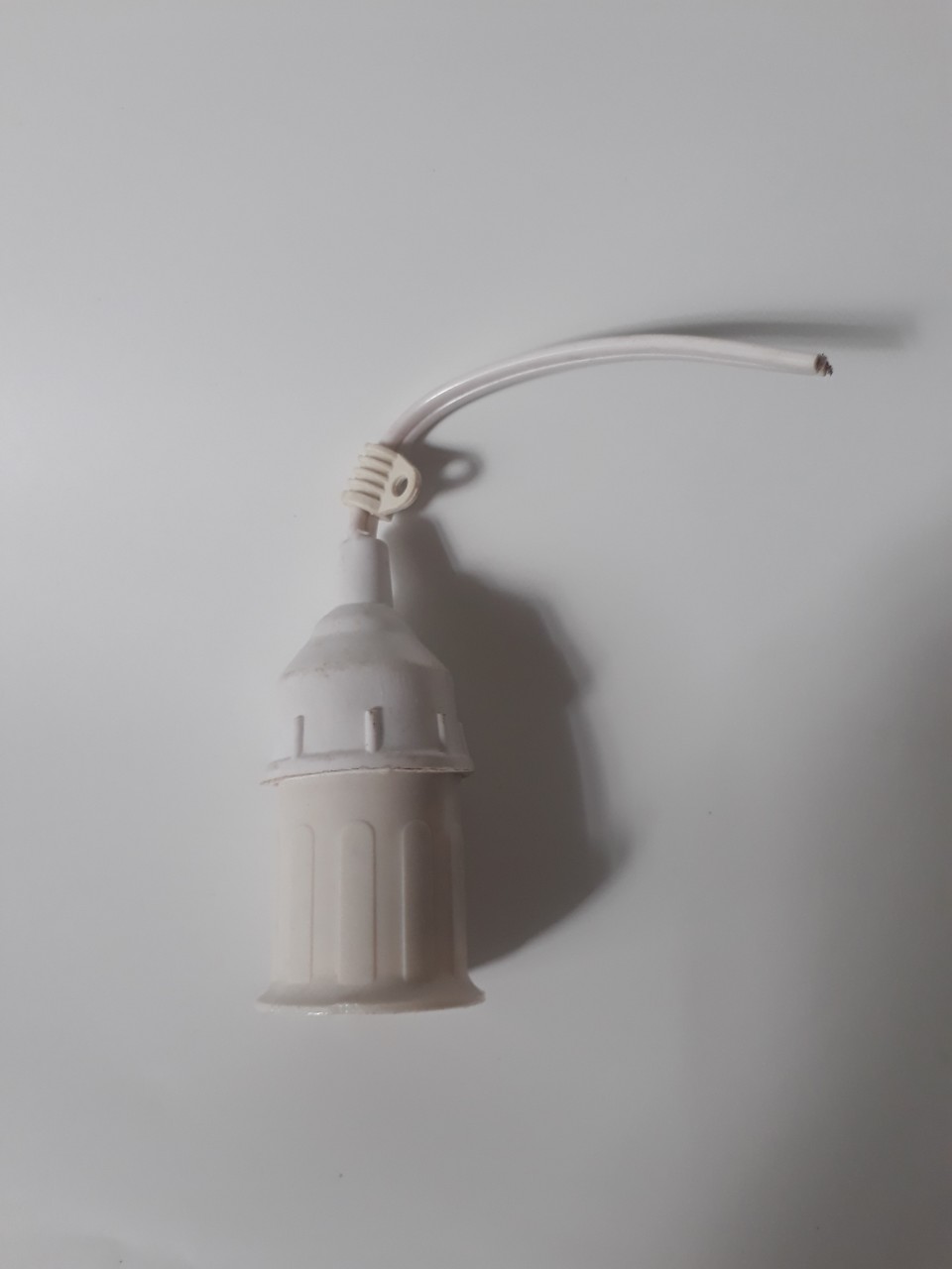 Đui đèn treo kín nước E27
