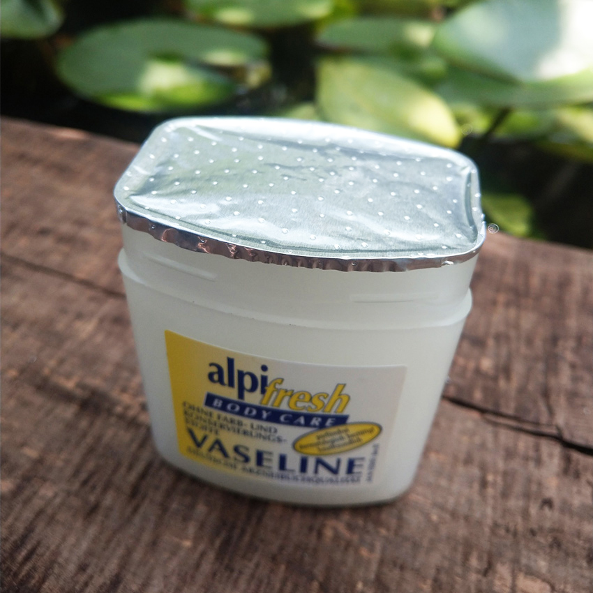 Kem Nẻ Vaseline Shinkor Chống khô da, nứt nẻ