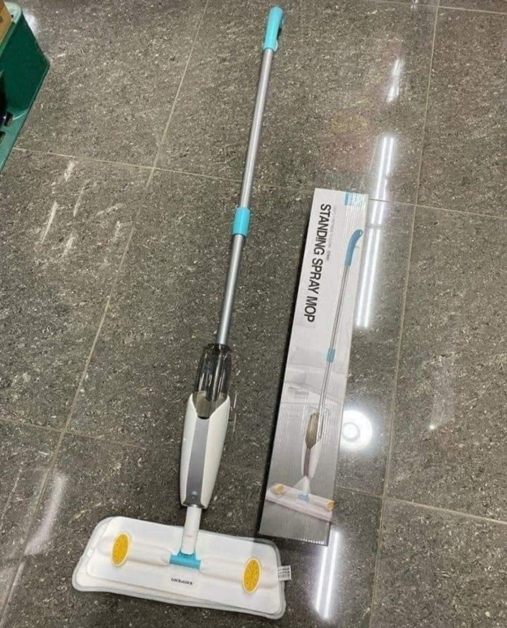 Cây lau nhà Lock&Lock dạng xịt nước ETM461, ETM462 [gồm 2 bông lau đi kèm]