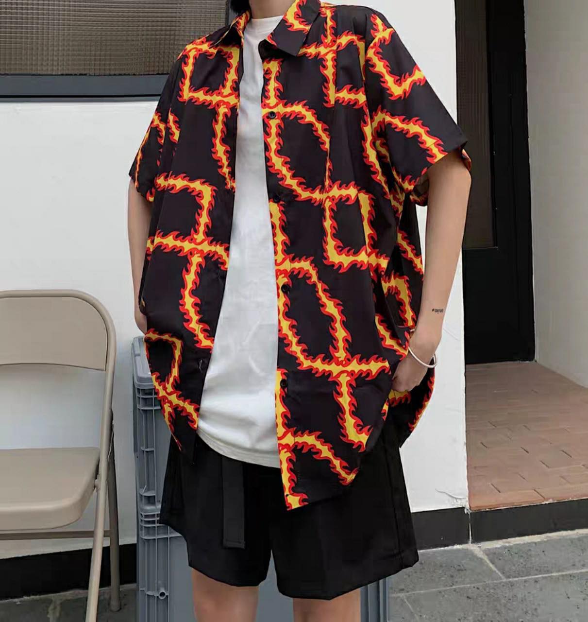 Áo sơ mi tay lỡ unisex màu đen LỬA ĐỎ cực chất