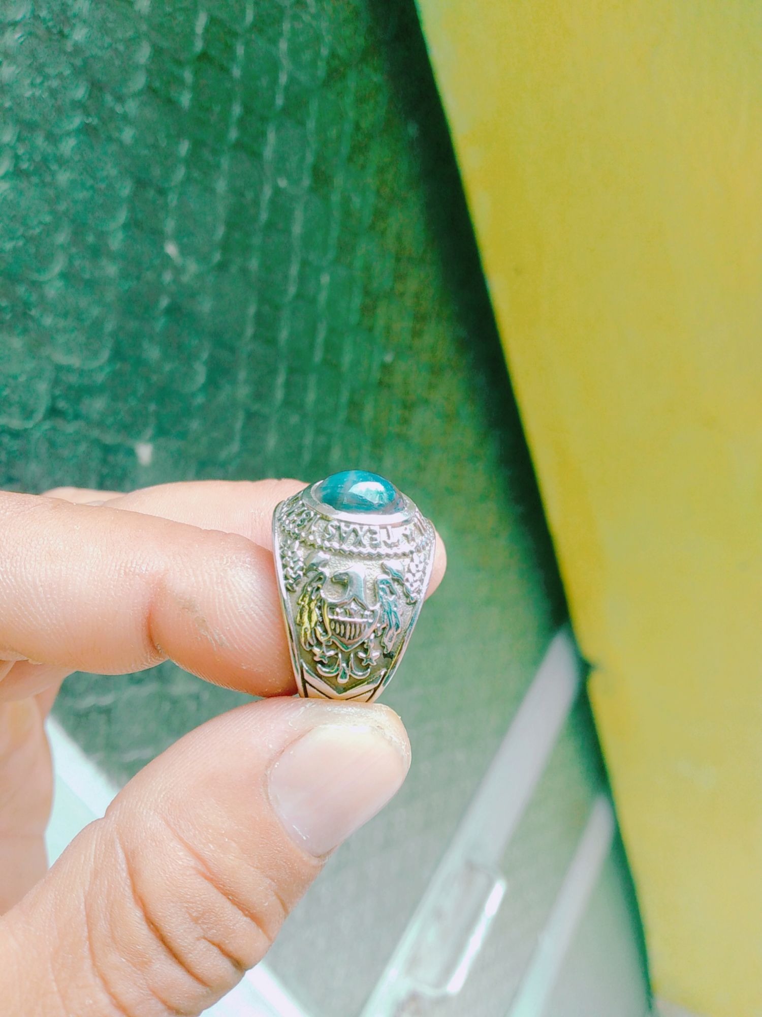 nhẫn mỹ nam mặt đá ruby hoặc shapphia ( tuỳ quý khách lựa chọn )