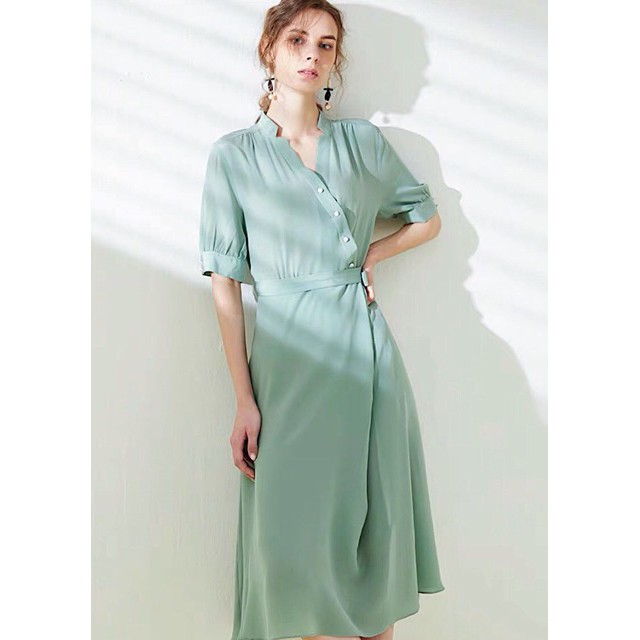 Đầm mint nút xéo