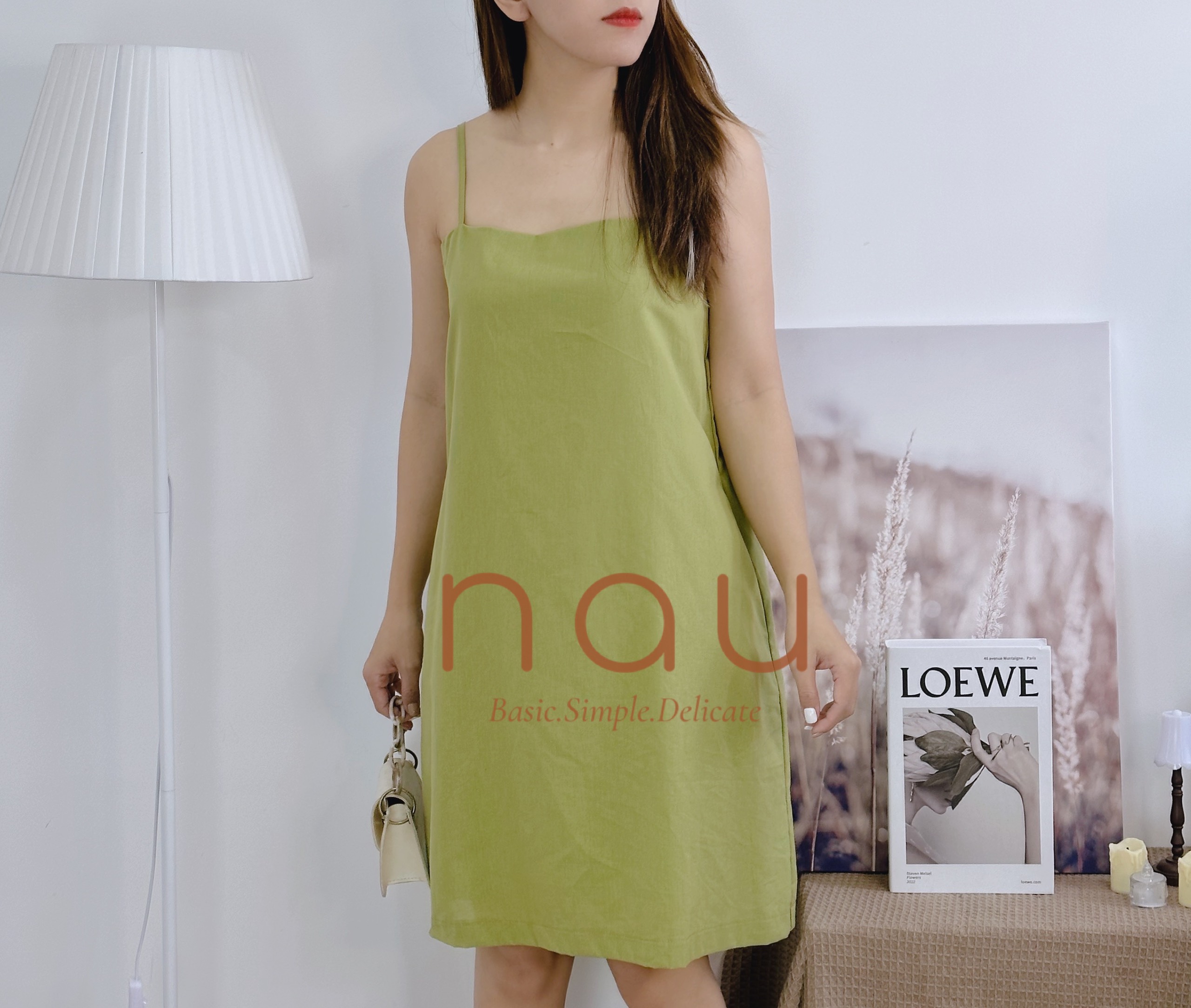 Đầm 2 dây linen dáng ngắn basic