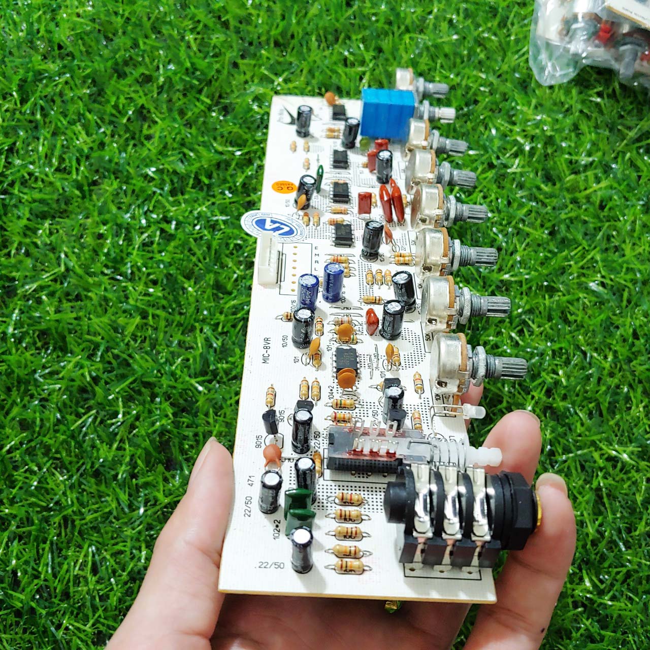 MẠCH MIC CHỐNG HÚ 8 VOLUME CÓ VOLUME CẮT HÚ RIÊNG