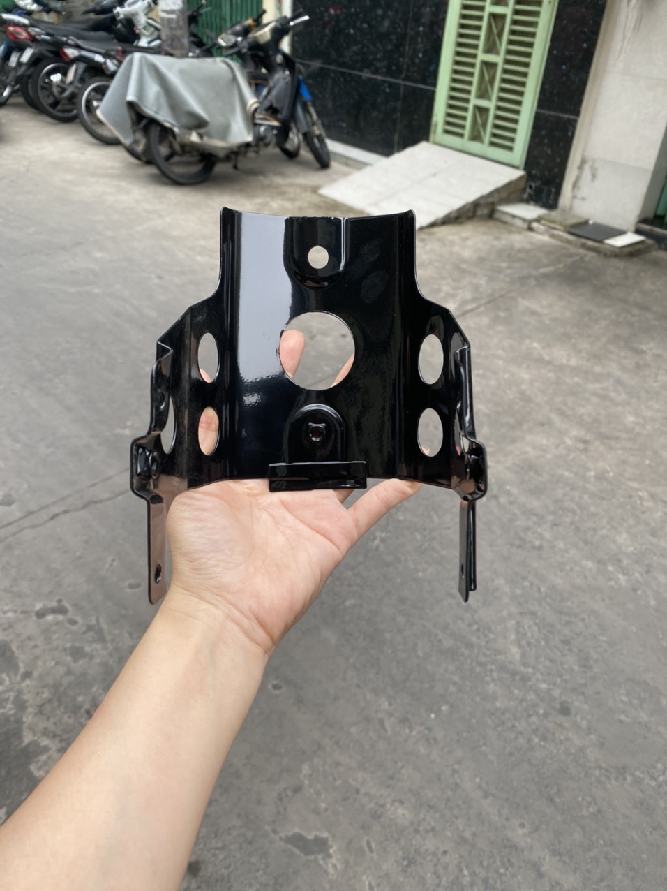 PÁS MẶT NẠ XE CUB 81 - 82 - 86