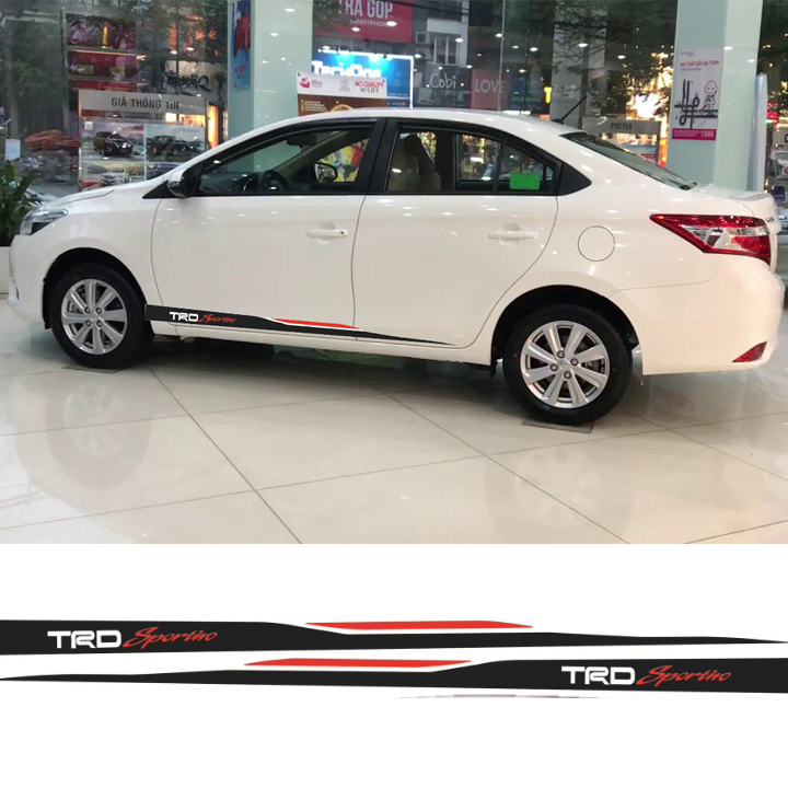 Tem xe ô tô thể thao TS093 (đen đỏ)