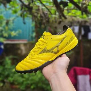 Giày đá bóng sân cỏ nhân tạo Mizuno Neo 3 màu vàng đế TF sân cỏ nhân tạo thumbnail