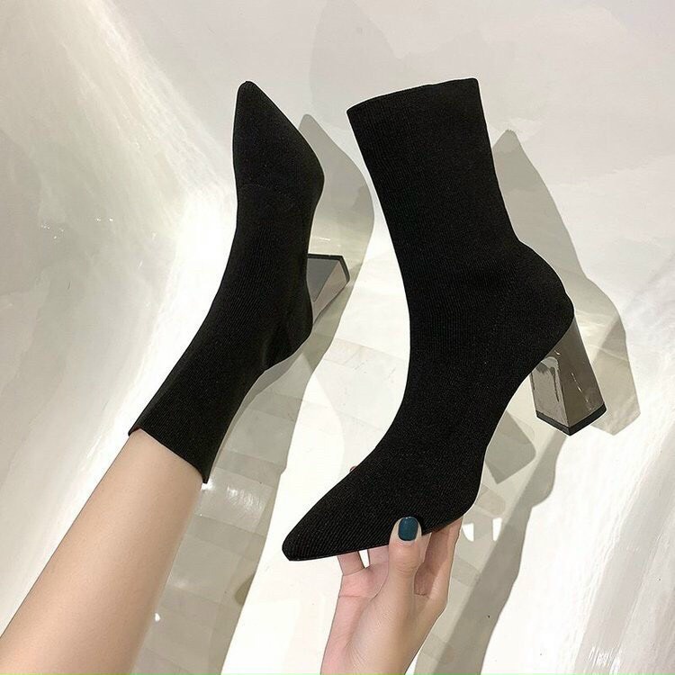 BỐT XINH SIÊU HÓT SANG CHẢNH