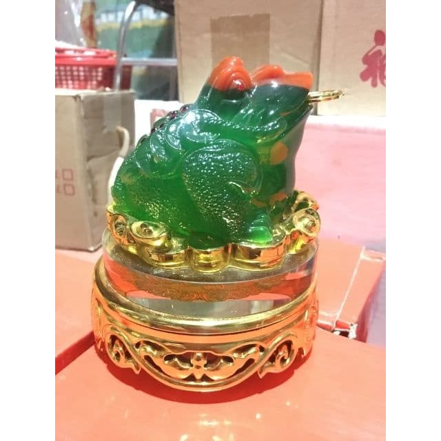 Cóc thần tài ngọc (thiềm thử)