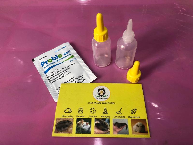 2 Bình đút sữa + gói Men Hỗ Trợ Tiêu Hóa cho Sóc.