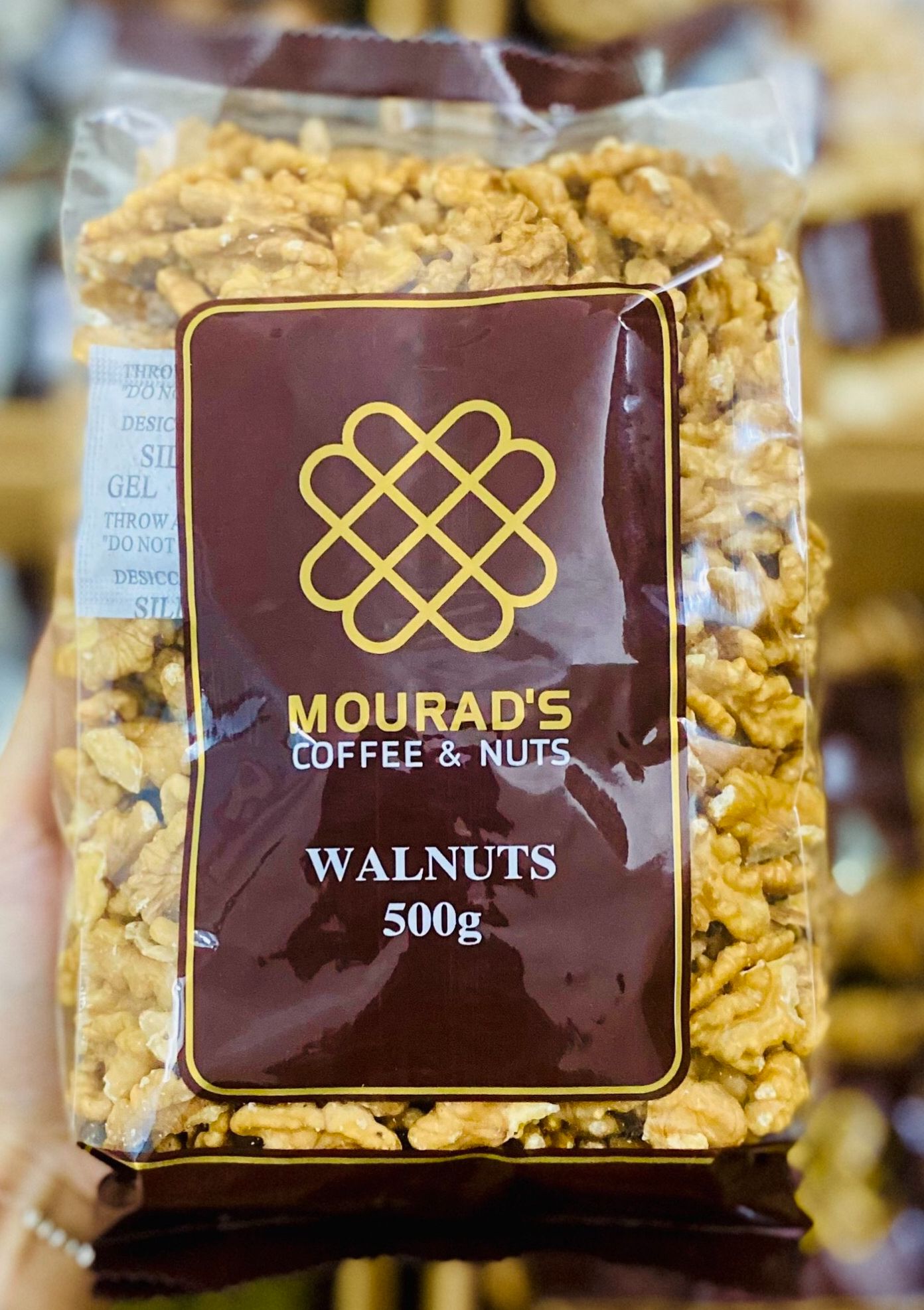 Hạt óc chó tách vỏ mourads walnuts 500g của úc
