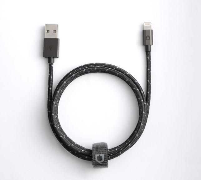 Cáp Lightning Rhinoshield Nylon chuẩn MFI siêu bền (1.2m)