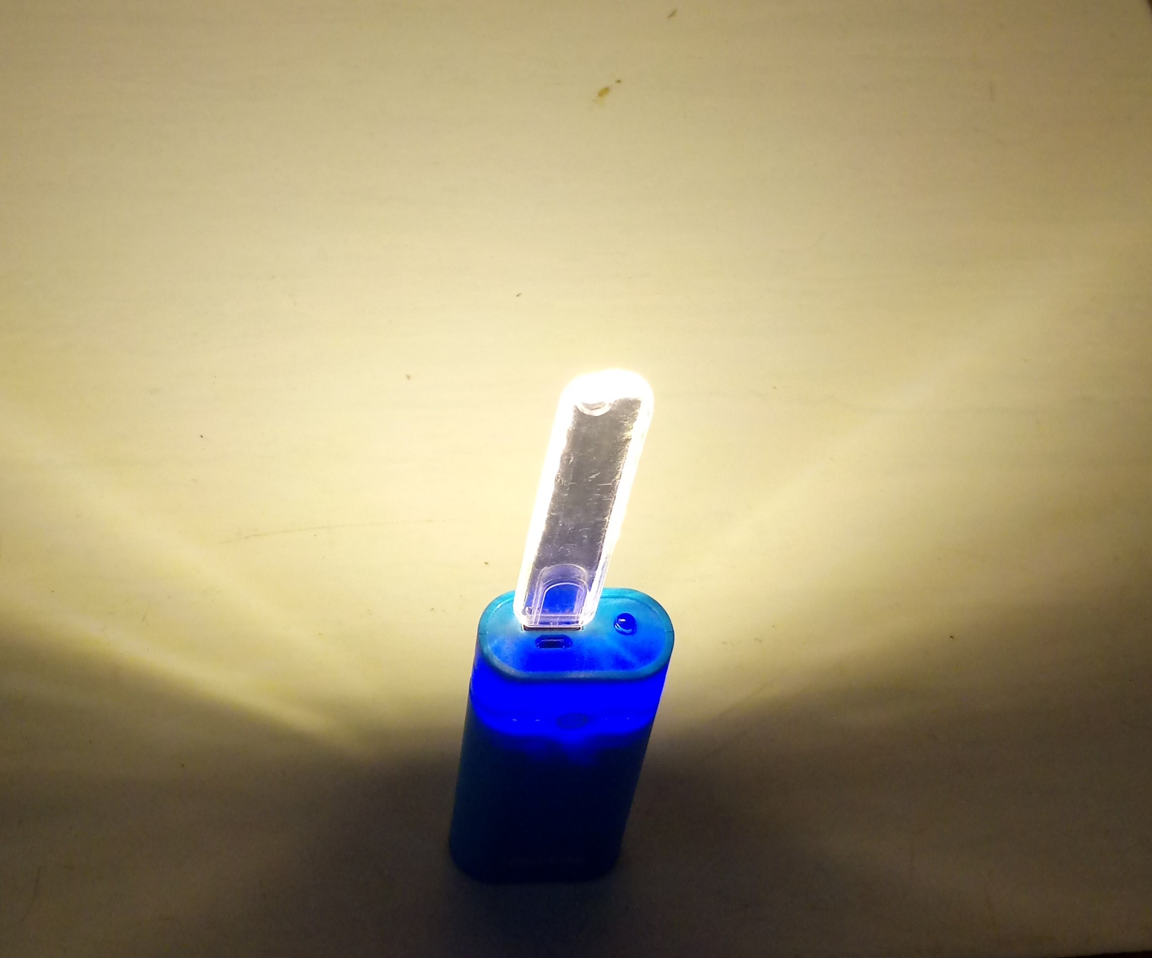 Đèn Led 8 - 24 Mắt Led Cắm Cổng USB Cực Sáng