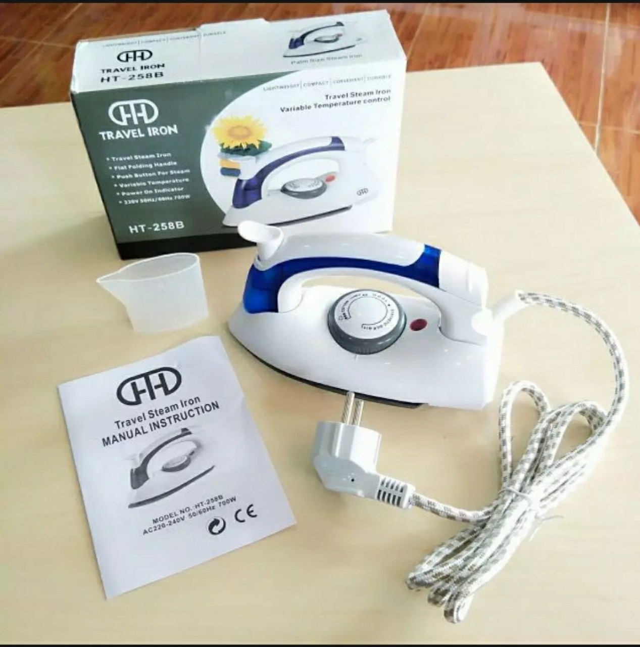 [SIÊU RẺ - HỎA TỐC 2H] Bàn Là Hơi Nước Du Lịch Mini Hetian Travel Iron Gấp Gọn Có Thể Mang Đi Du Lịch - Bàn Ủi Hơi Nước Hàng Chính Hãng