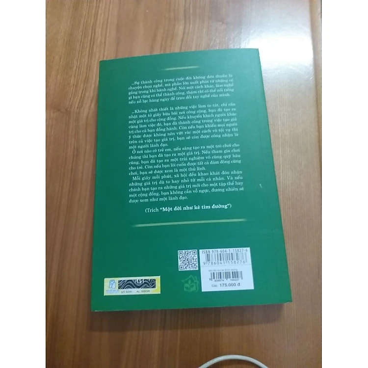 Sách - Một đời như kẻ tìm đường