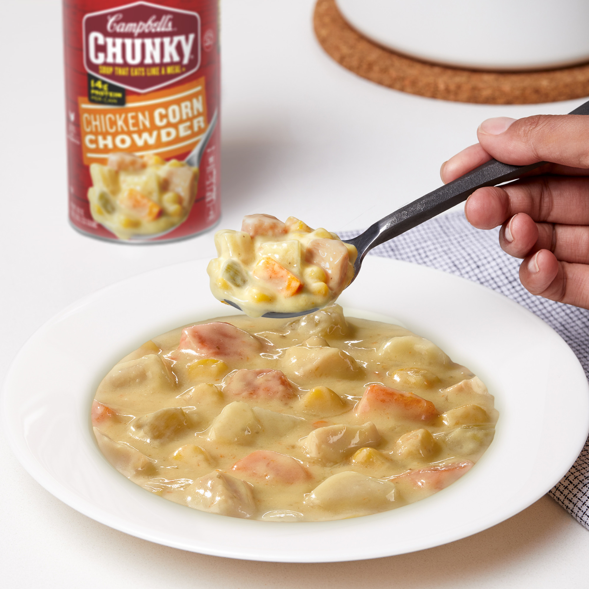 Campbell's Chunky Chicken Corn Chowder (533 gram) nhập khẩu từ Mỹ