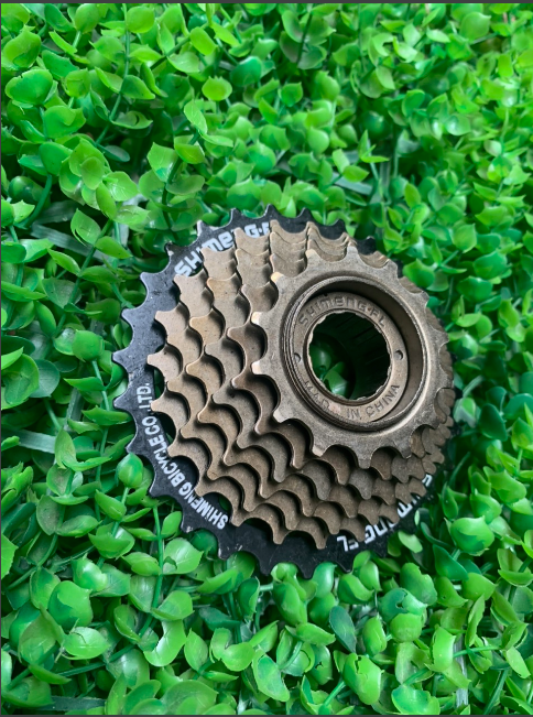 Líp 7 tầng vặn ren shimano - ẢNH THẬT