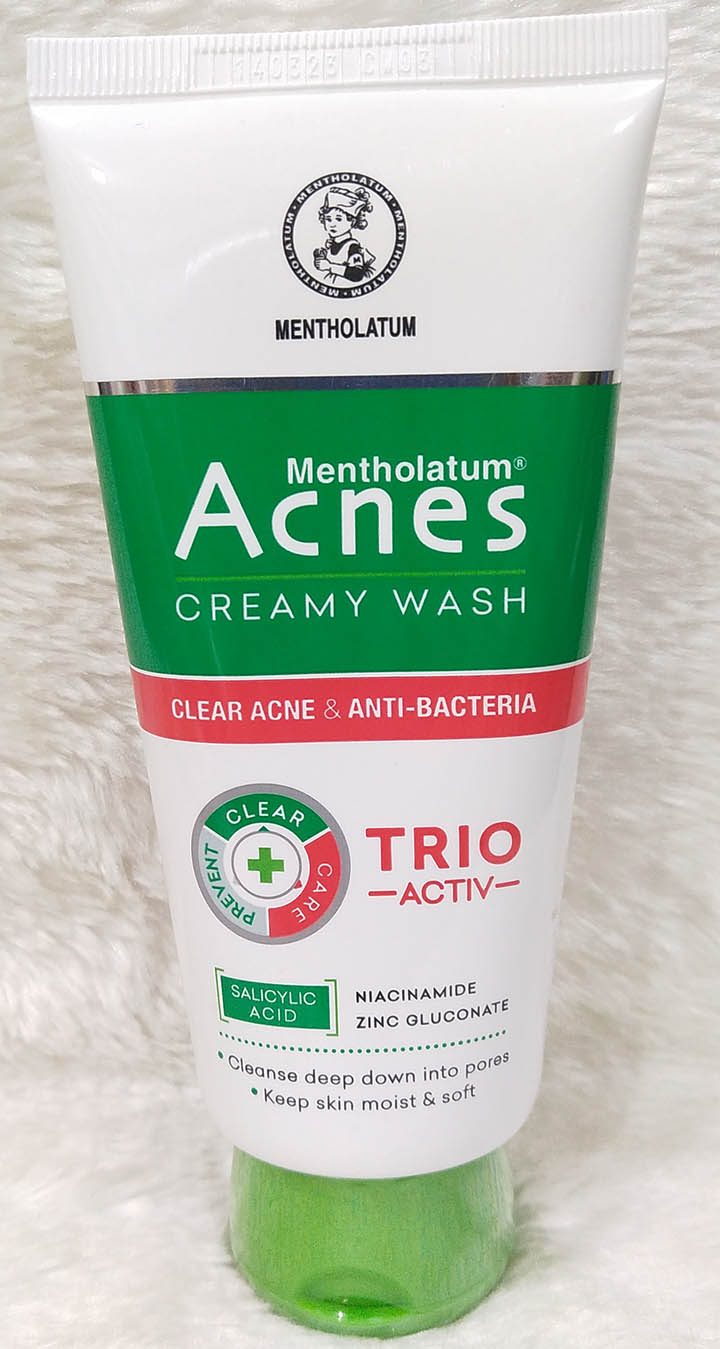Sữa rửa mặt Acnes