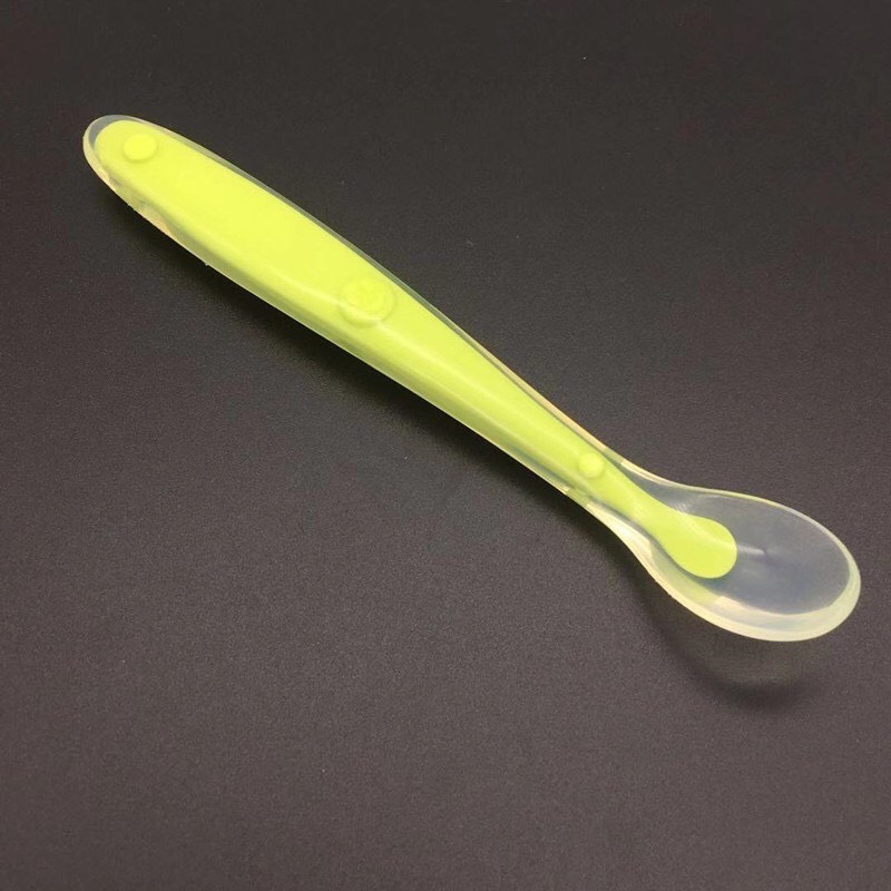 Thìa silicone siêu mềm cho bé tập ăn dặm