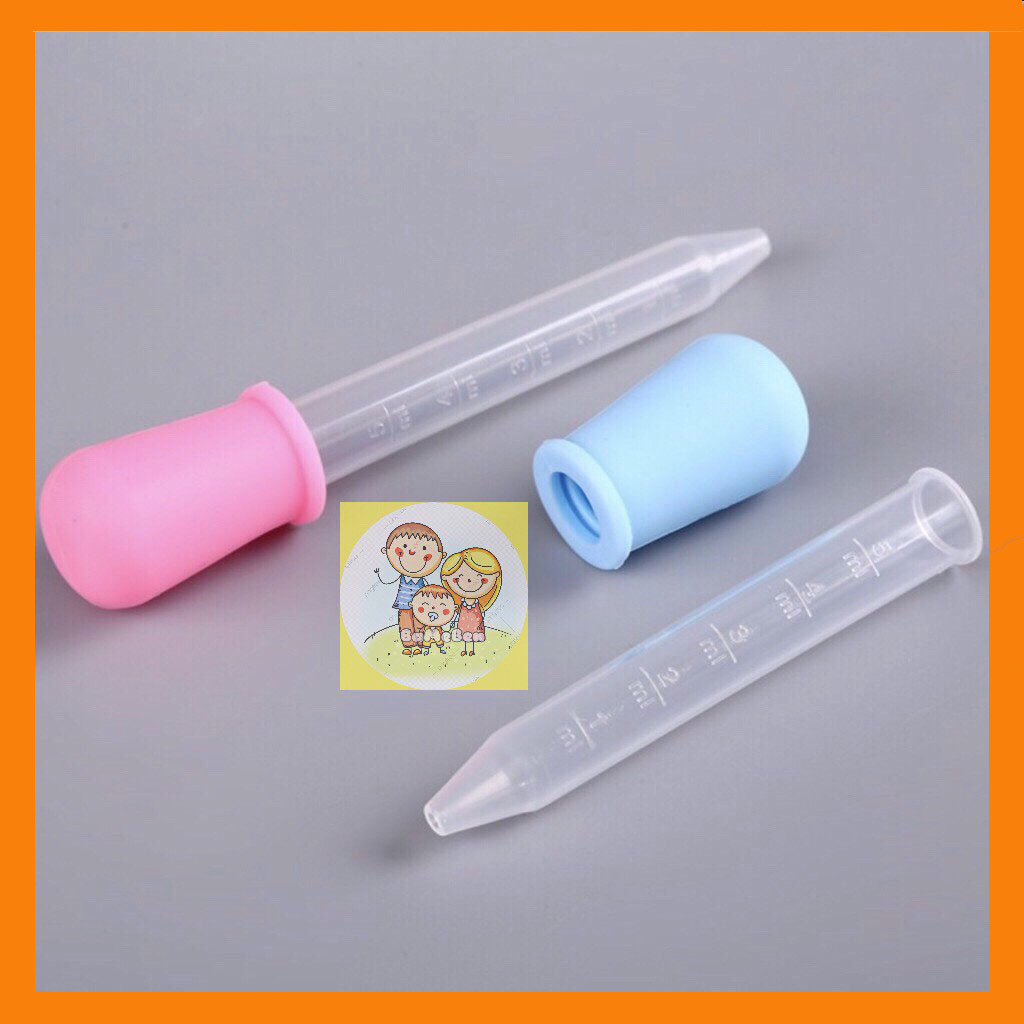 Ống hút, bón sữa cho bé