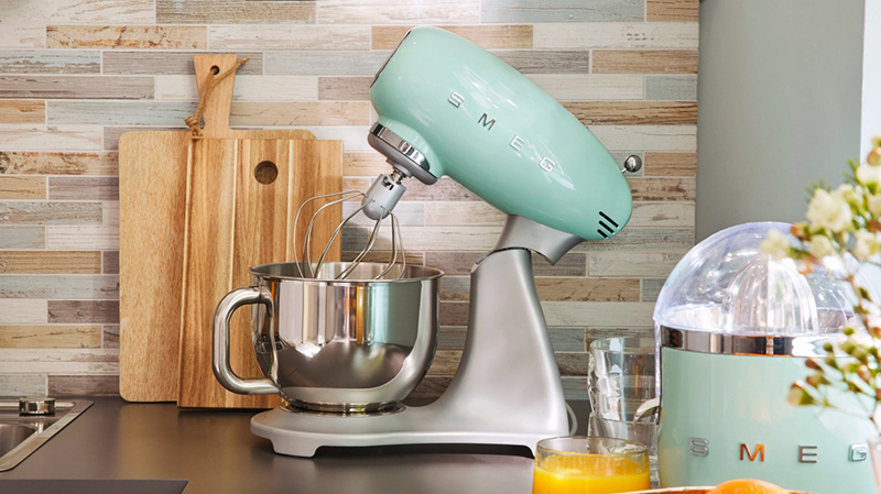 [Trả góp 0%]Máy Trộn Bột Smeg SMF02PGEU Pastel Green