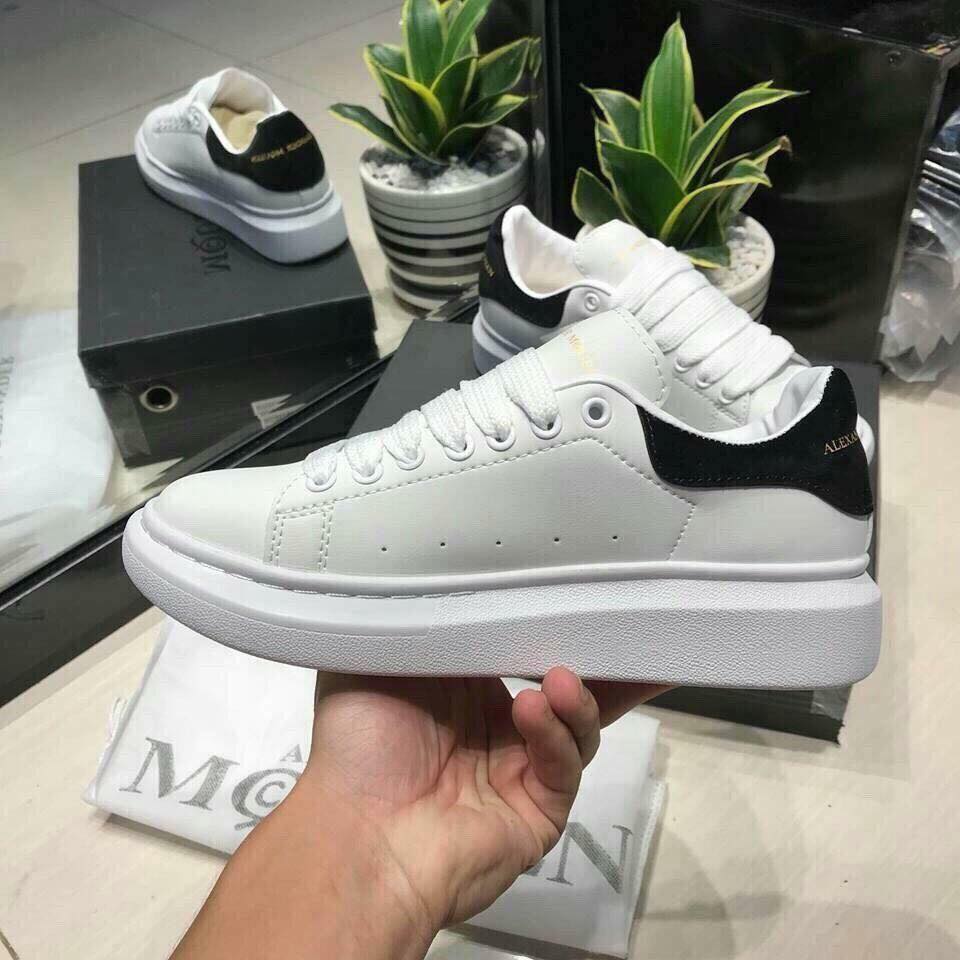 Giày Thể Thao Sneaker MC Queen Trắng Gót Nhung