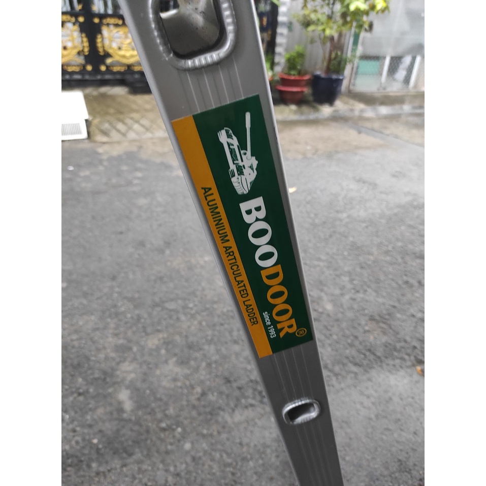 Thang gấp 4 khúc 2.5m Boodoor M25