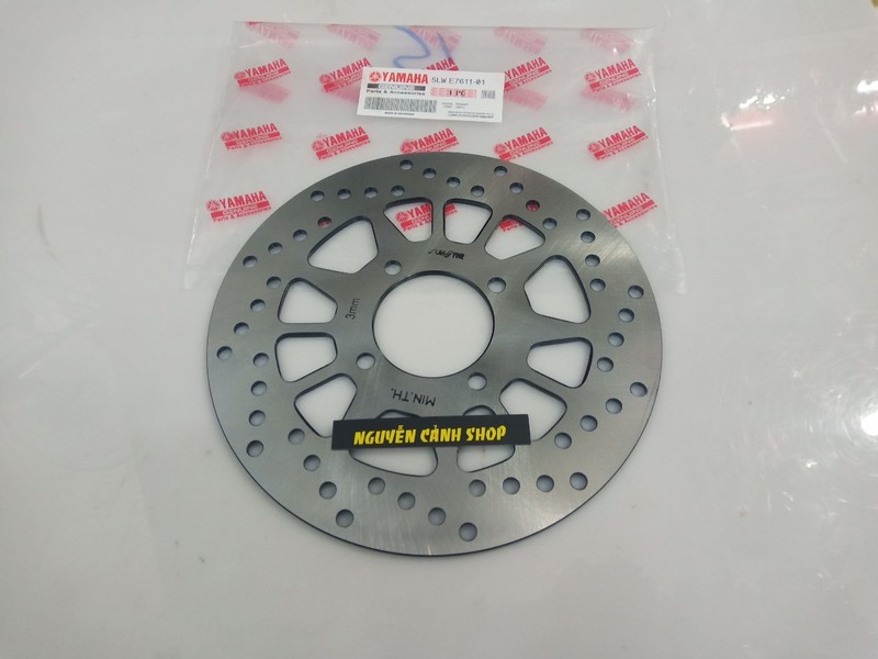The Front Brake Disc of the Sirius 110 Has 4-Hole Screws.