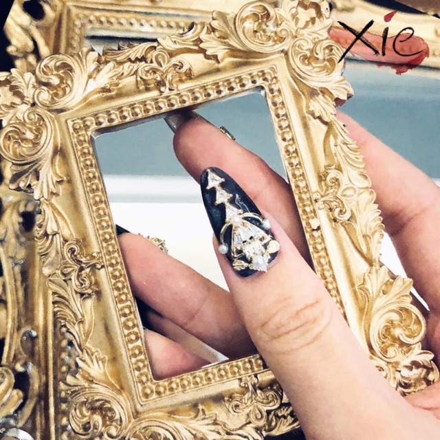 KHUNG CHỤP MẪU NAIL