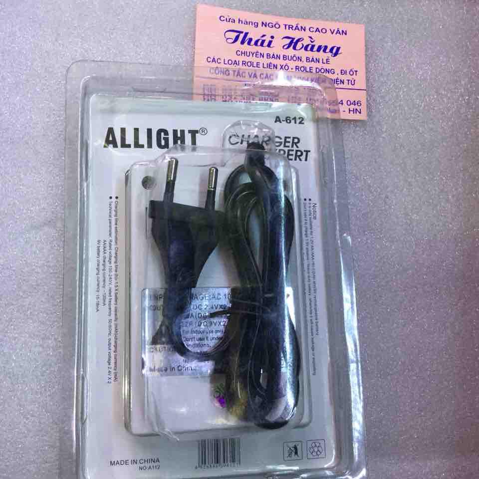 Sạc pin ALLIGHT A-612 giá cho 1 chiếc