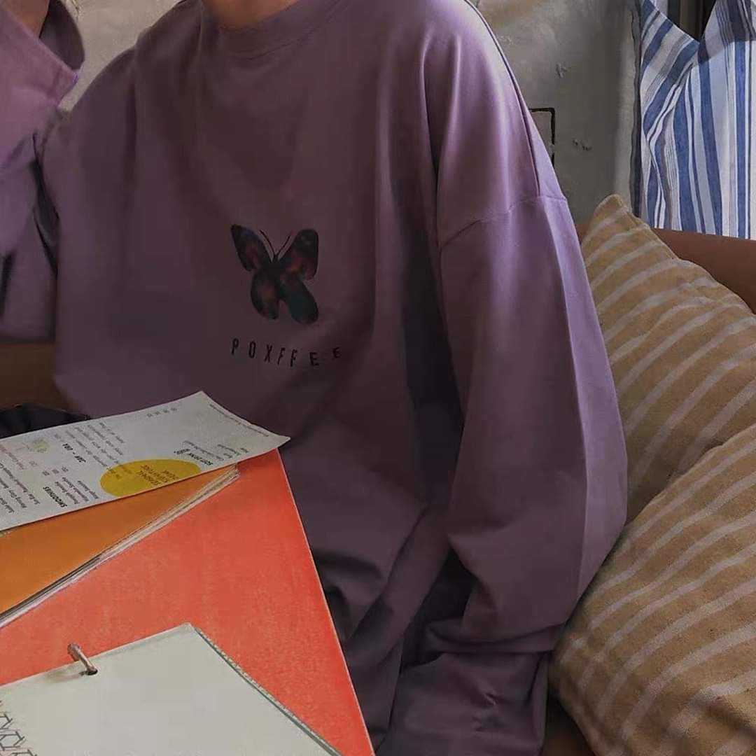 ÁO SWEATER IN CON BƯỚM DỄ THƯƠNG FORM RỘNG