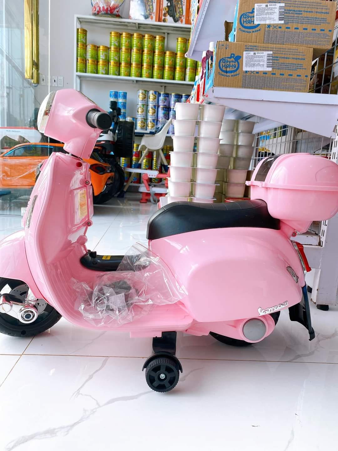 Xe máy điện Vespa cho bé