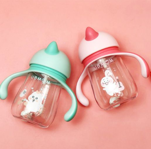 Ubmom Bình tập uống cho bé 260ml