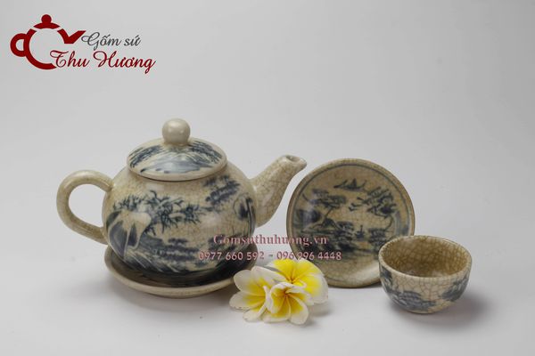 Bộ ấm chén Bát Tràng men rạn giả cổ dáng Hồng