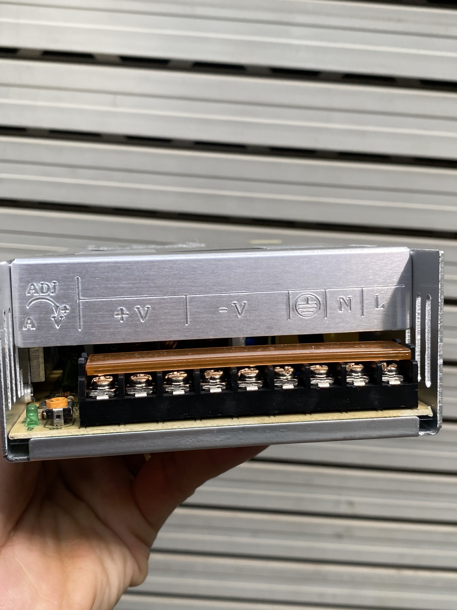 Adapter nguồn 48V 10A dùng cho Switch PoE